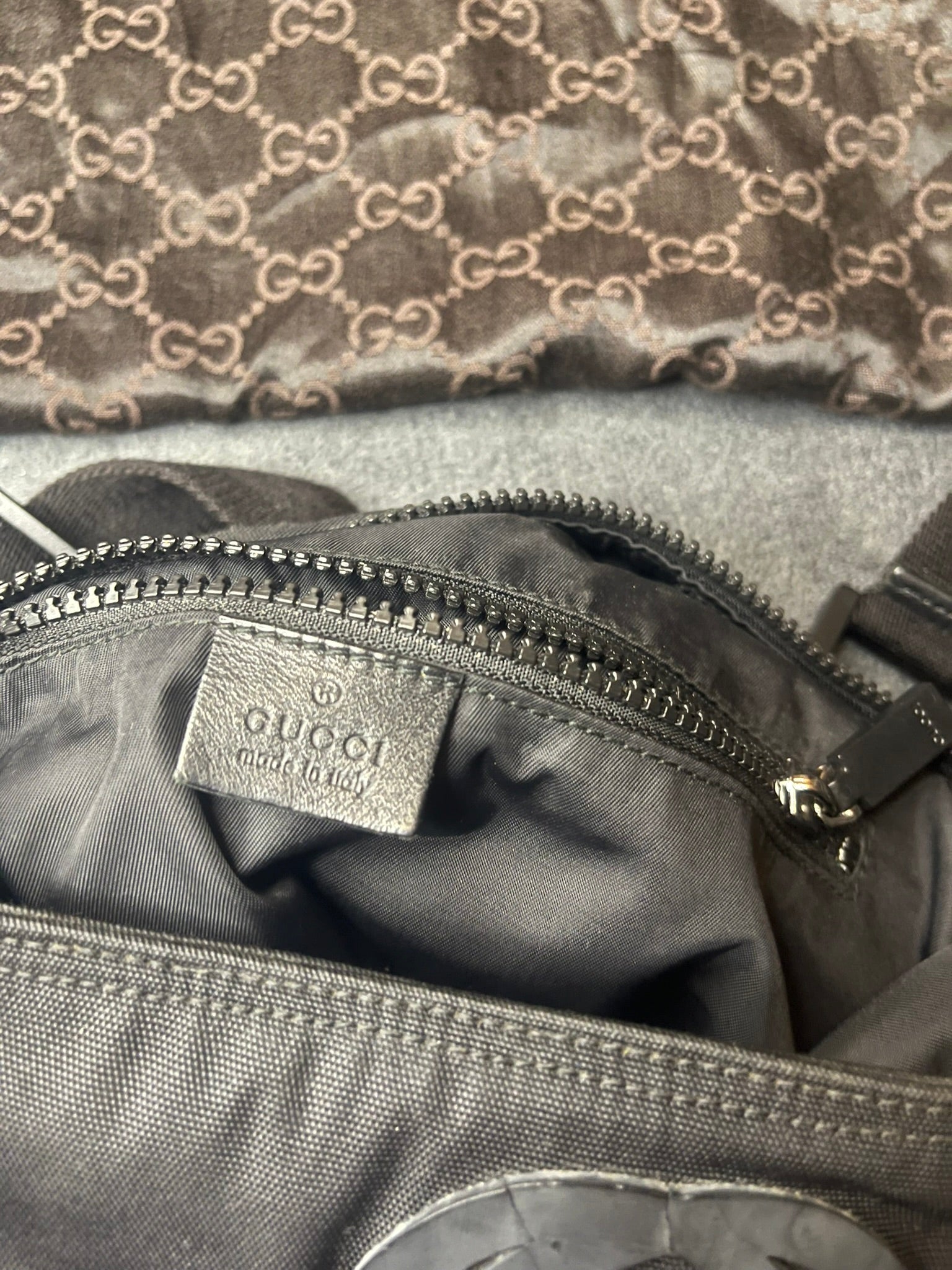 Gucci Sherri Crossbody Nylon Bag Umhängetasche