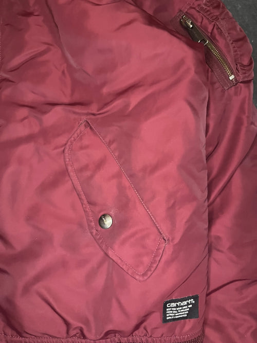 carhartt-bomberjacke-weinrot