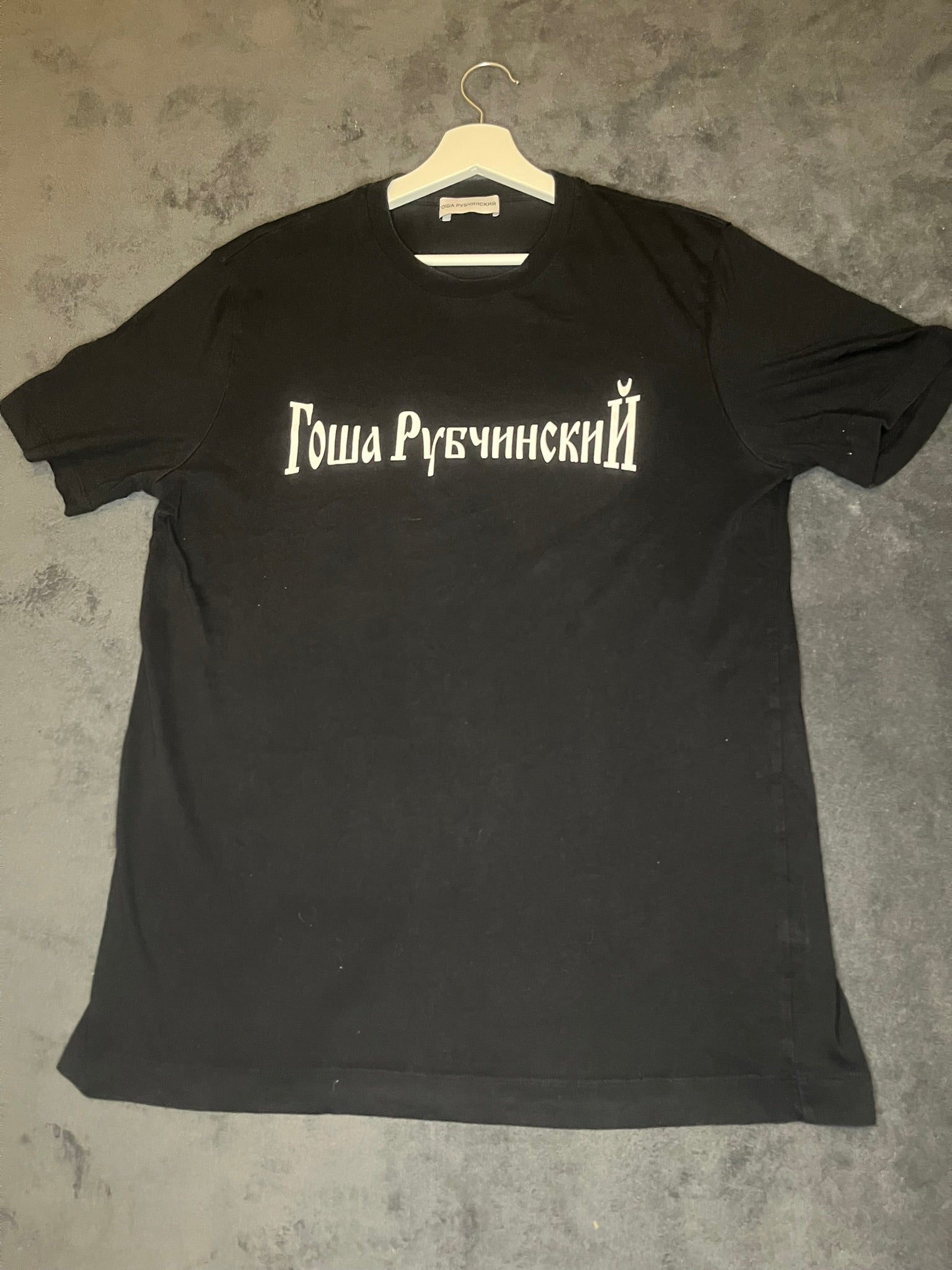 gosha-rubchinsky-logo-tee-black