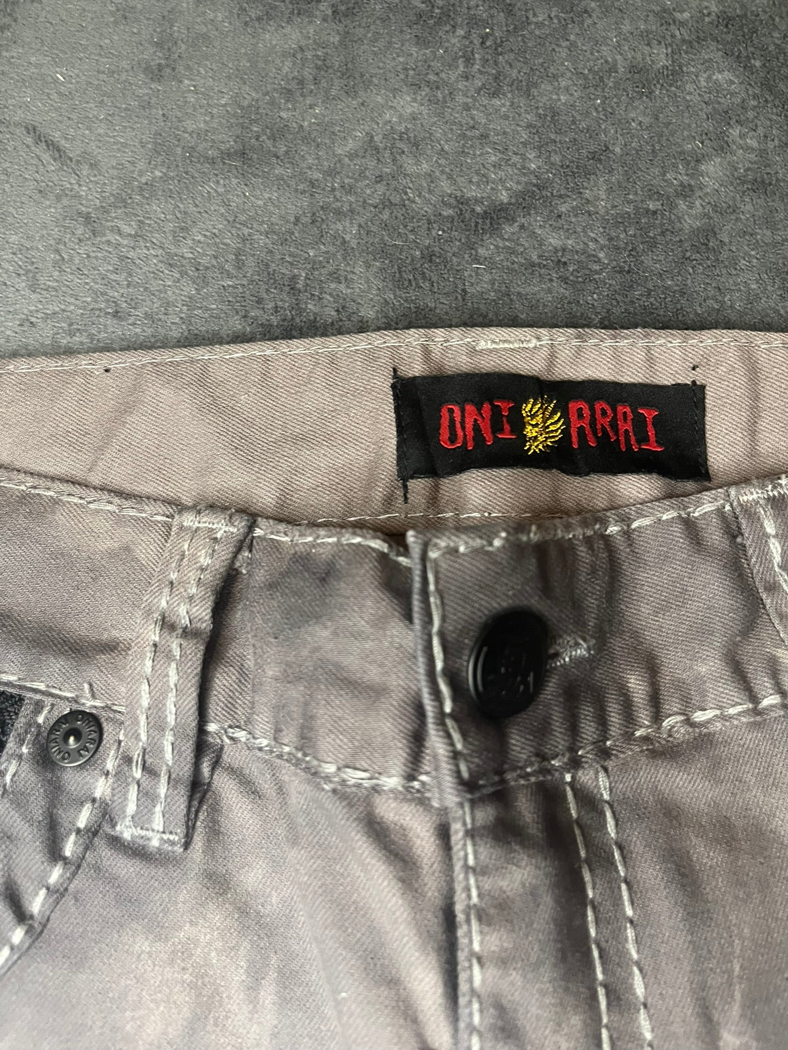 oniarai-jeans-grau-washed