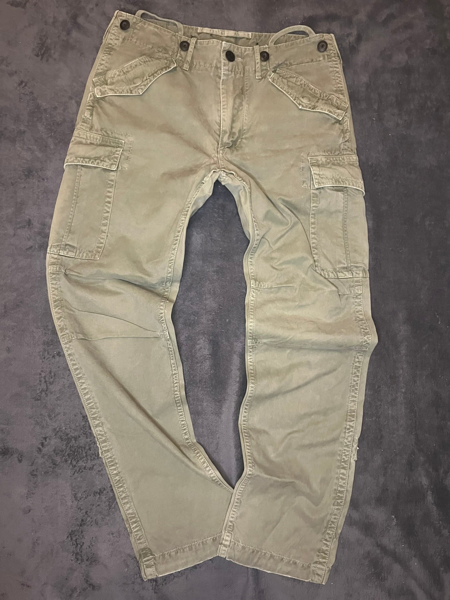 true-religion-green-army-straight-leg-cargo