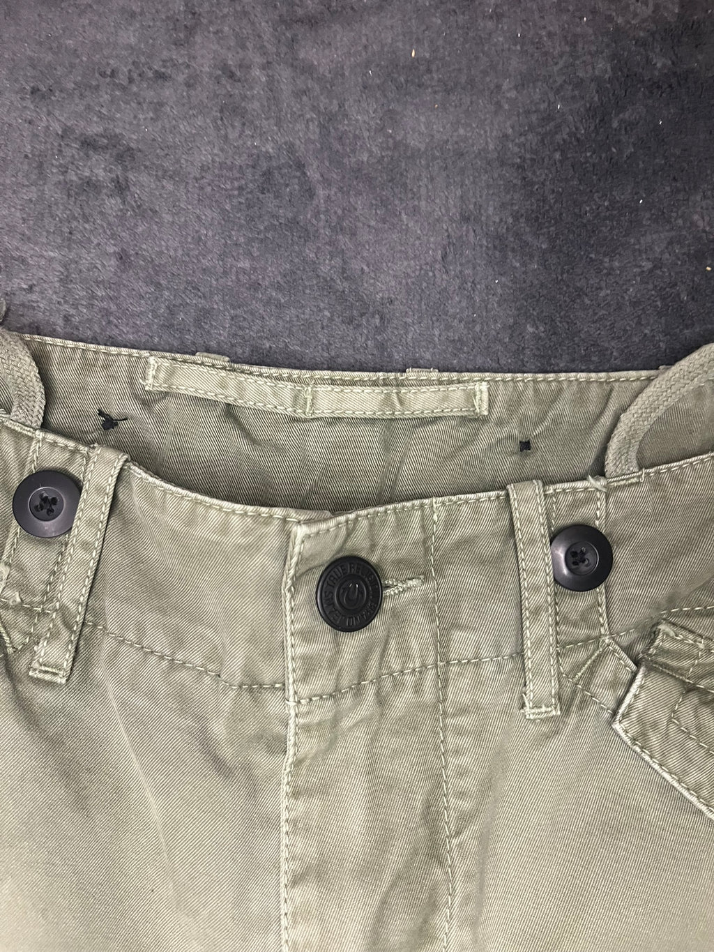 true-religion-green-army-straight-leg-cargo