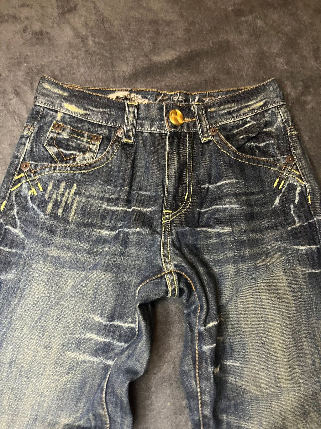 osaka-big-train-japanese-washed-baggy-jeans