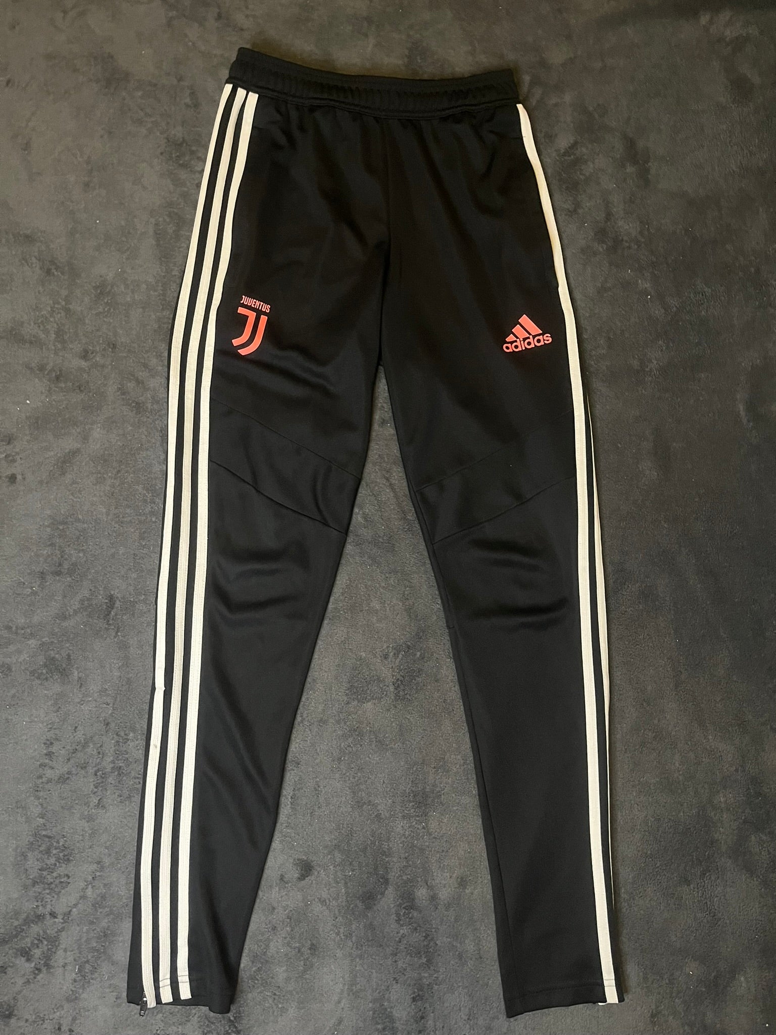 adidas-juventus-turin-anthem-jogger-sporthose