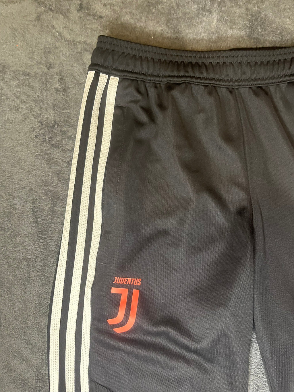 adidas-juventus-turin-anthem-jogger-sporthose