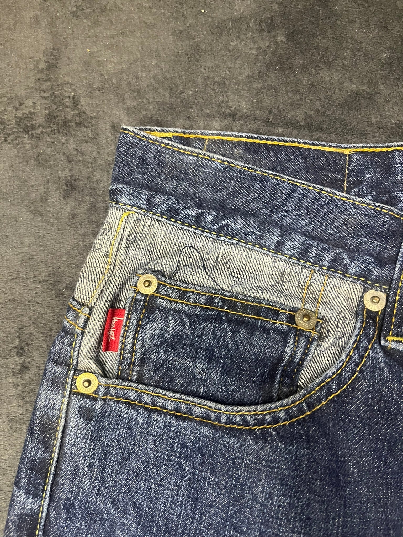 stussy-baggy-jeans-sashiko-patchwork-custom-paint-splatters-rough-and-rugged