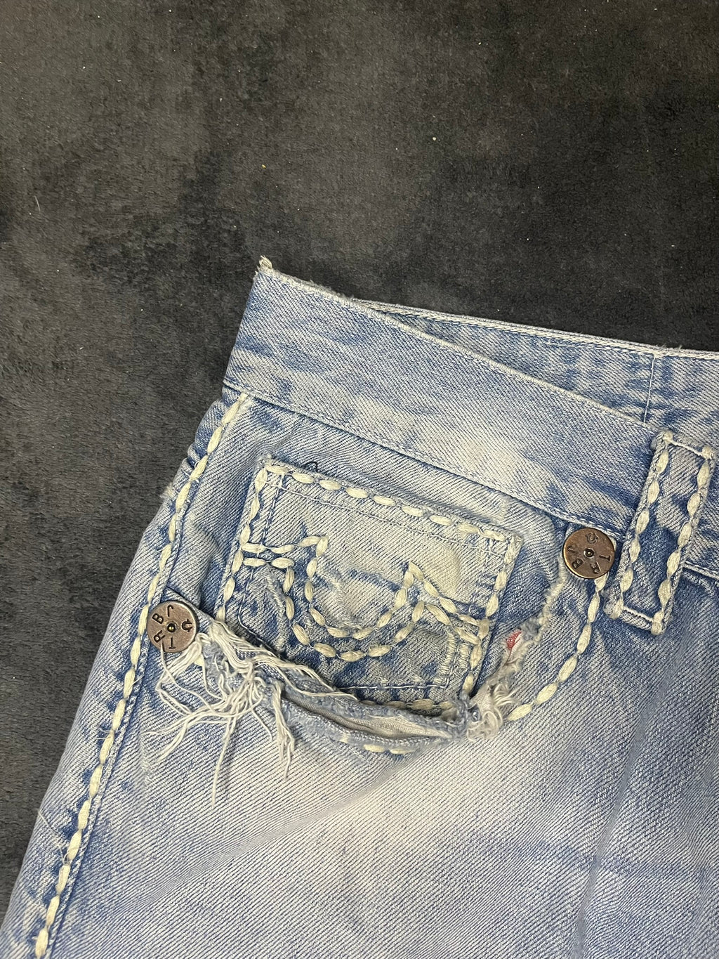 true-religion-baggy-jeans-hellblau