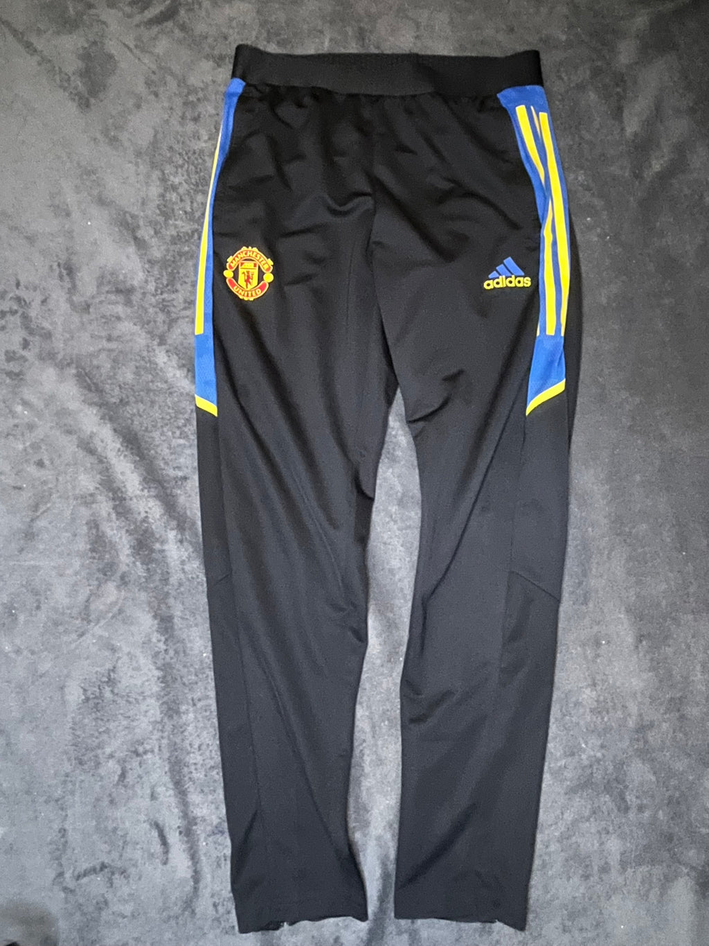 manchester-united-trainingshose-jogger
