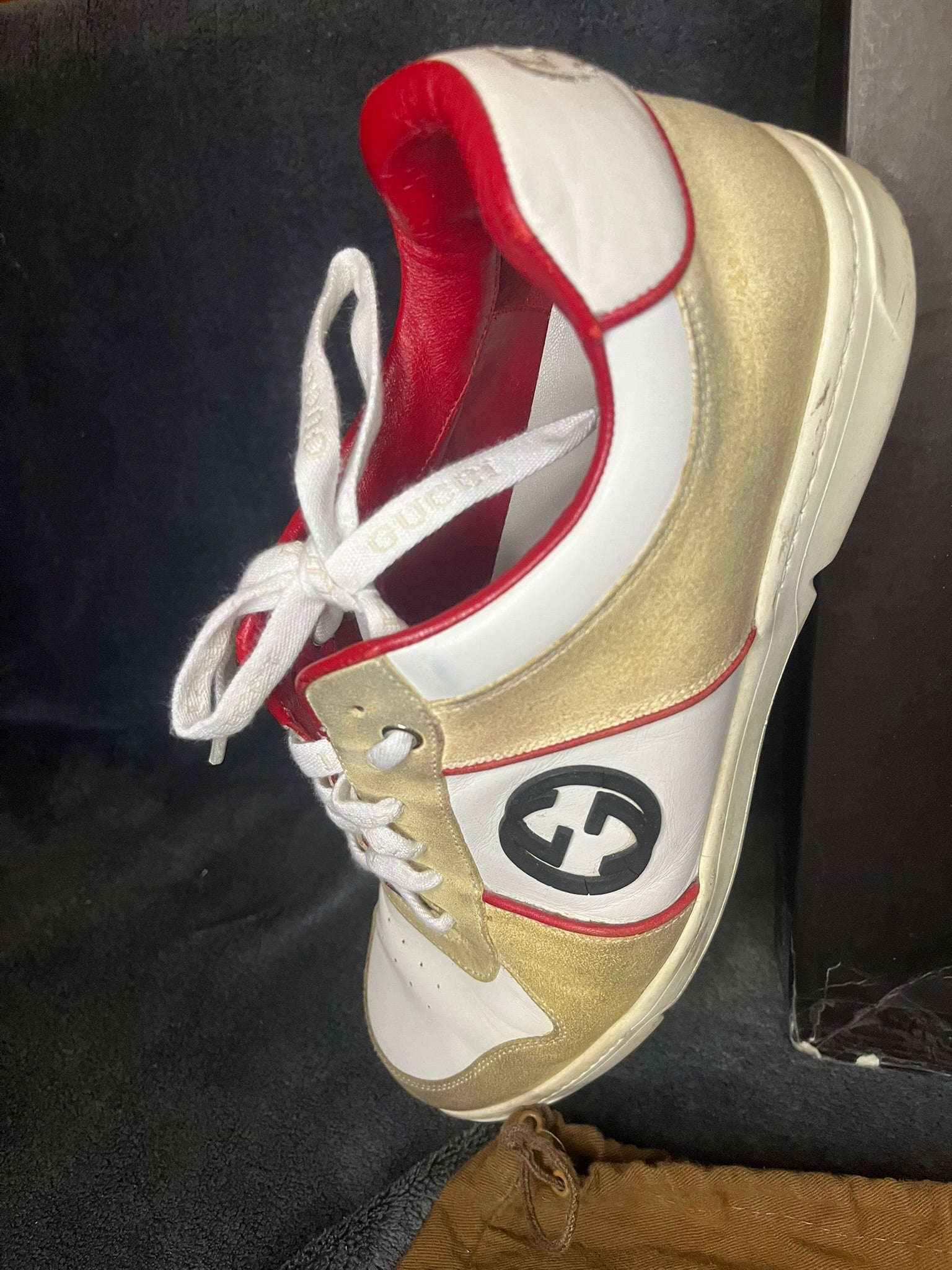 gucci-gg-logo-sneaker